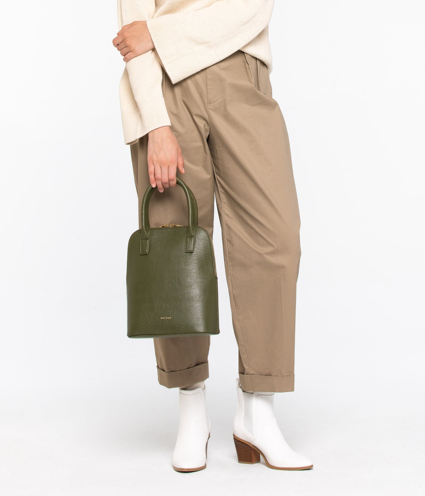 variant:: feuille-- mala dwell feuille