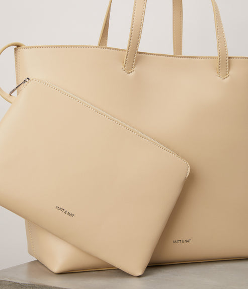 variant:: naturel -- nivi uppeal naturel