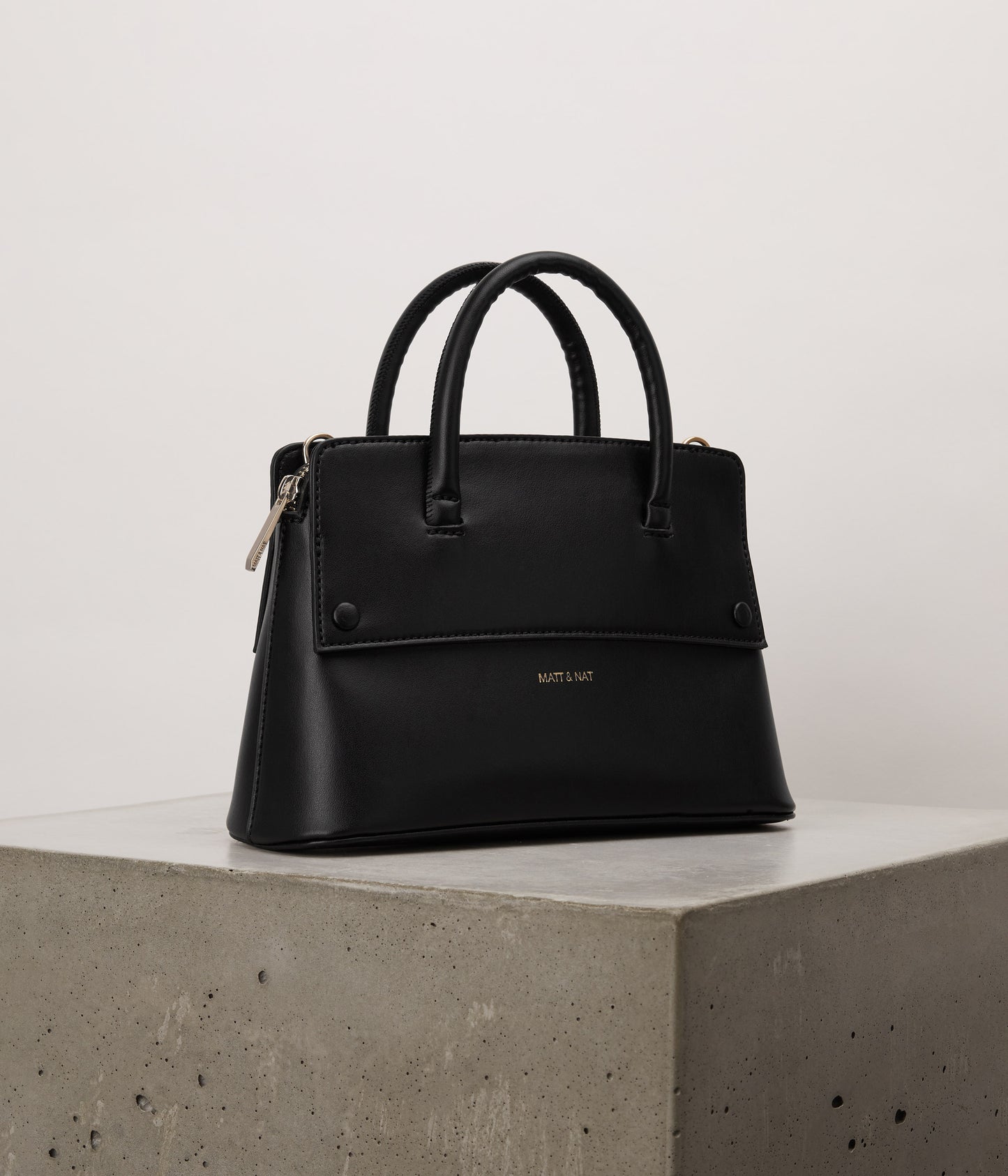 variant:: noir -- silva sm uppeal noir