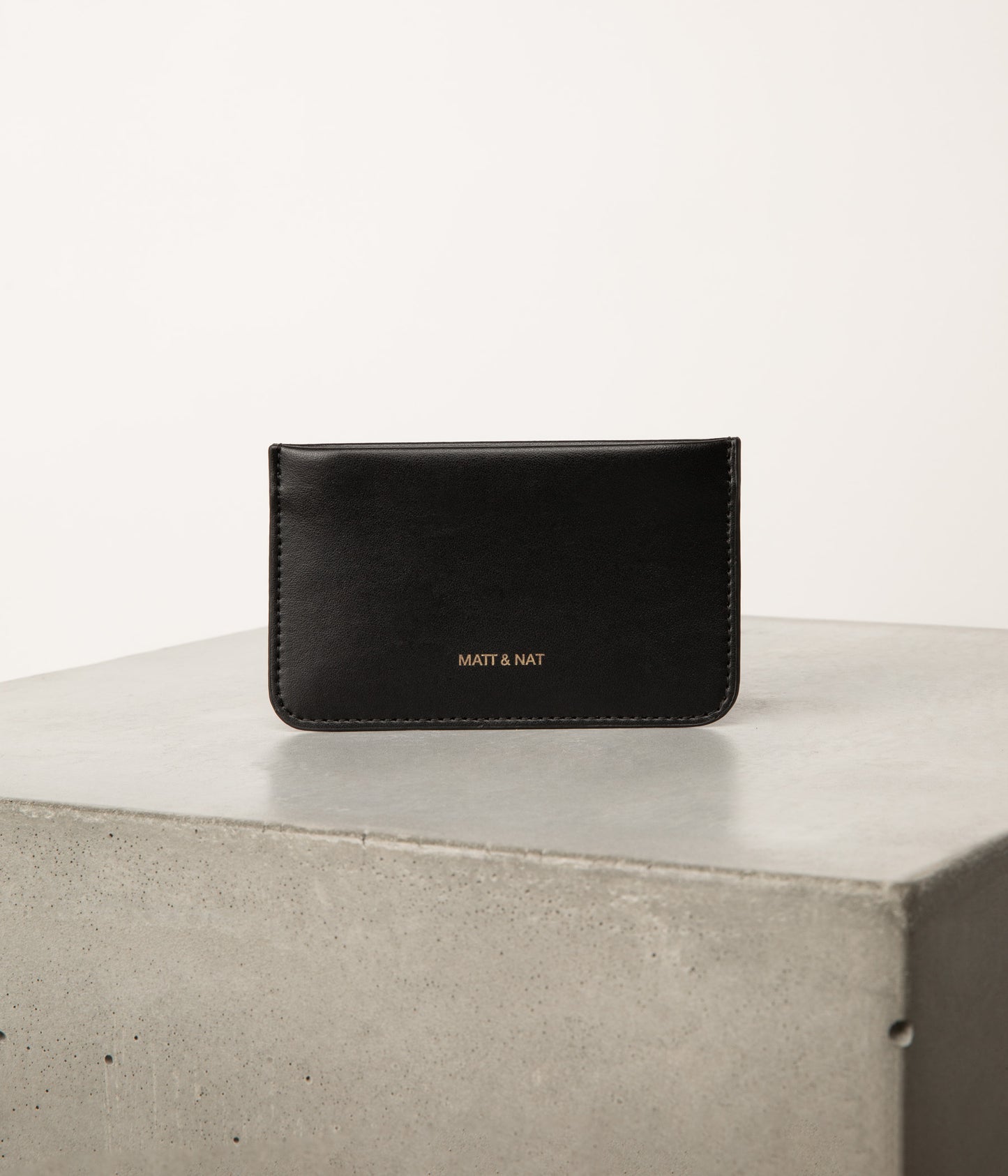 variant:: noir -- lele uppeal noir