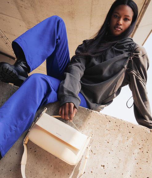 variant:: noir -- monet uppeal noir