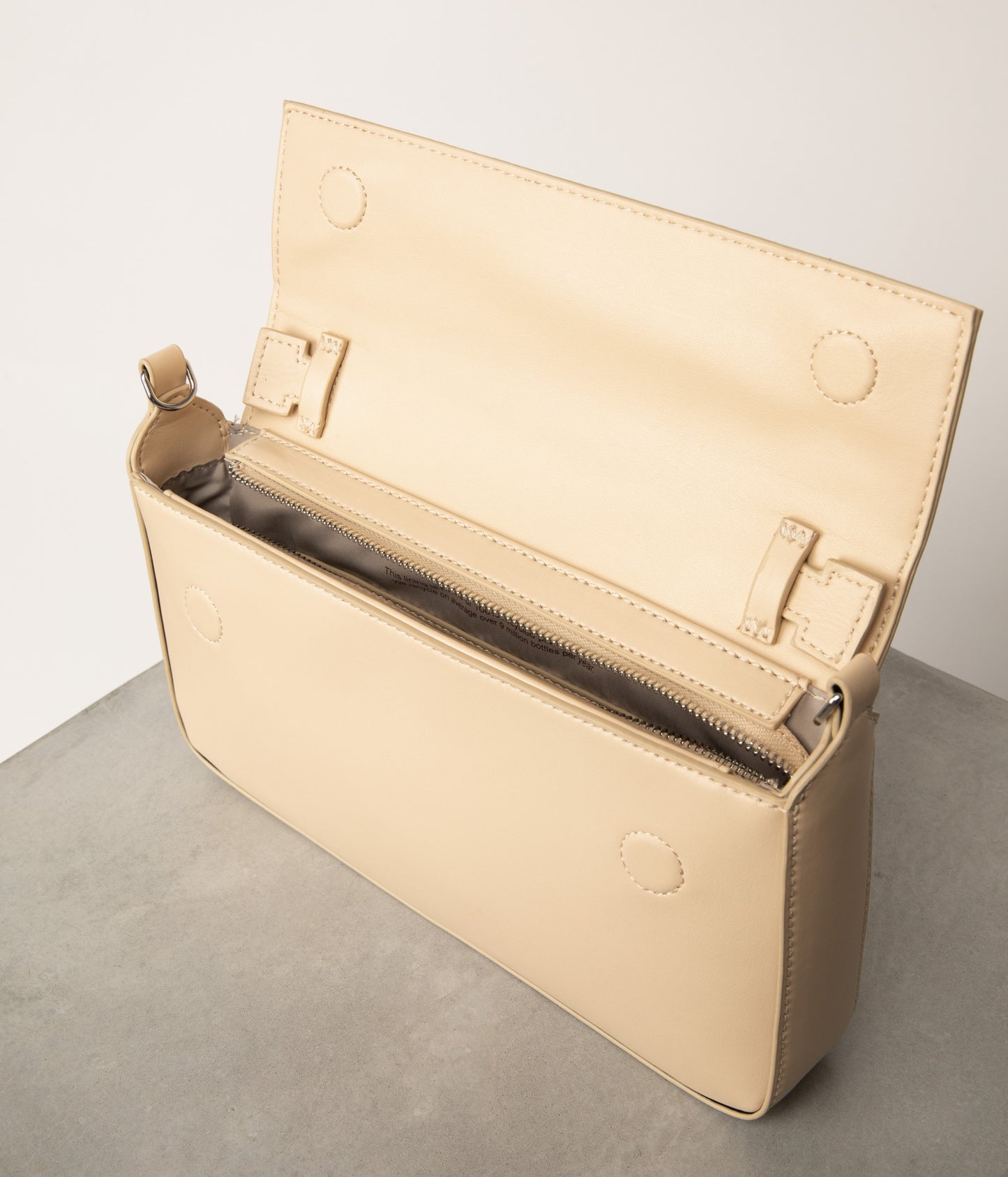 variant:: naturel -- monet uppeal naturel