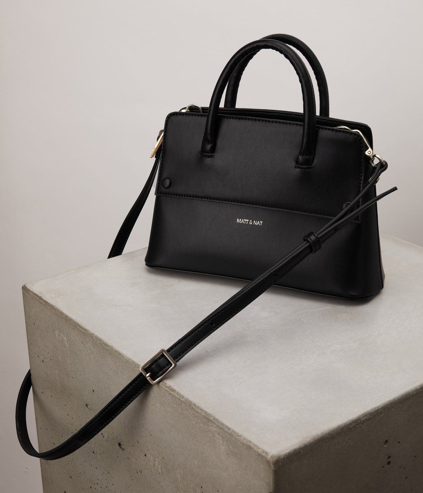 variant:: noir -- silva sm uppeal noir