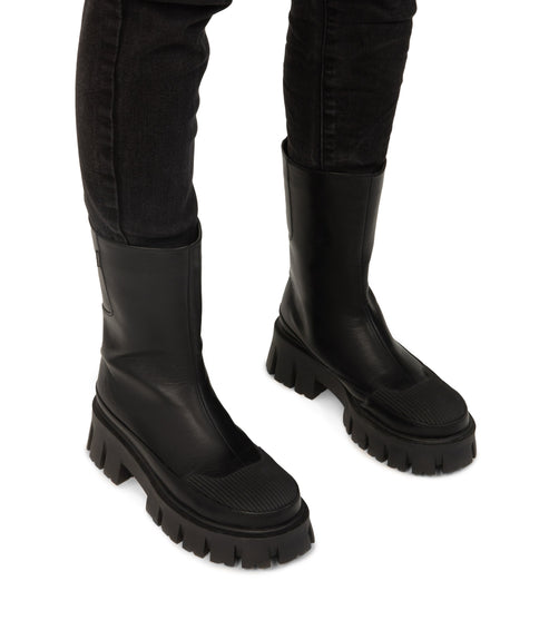 variant:: noir -- avika shoe noir