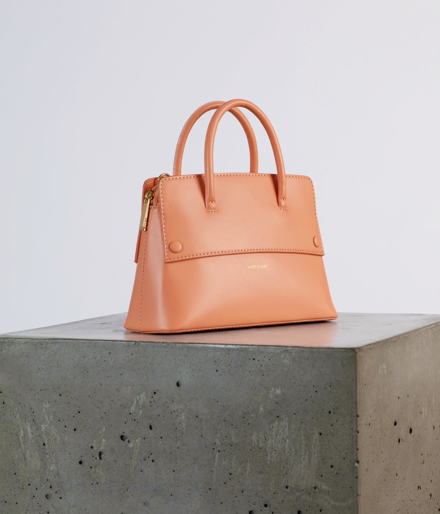 variant:: lustre -- silvasm uppeal lustre