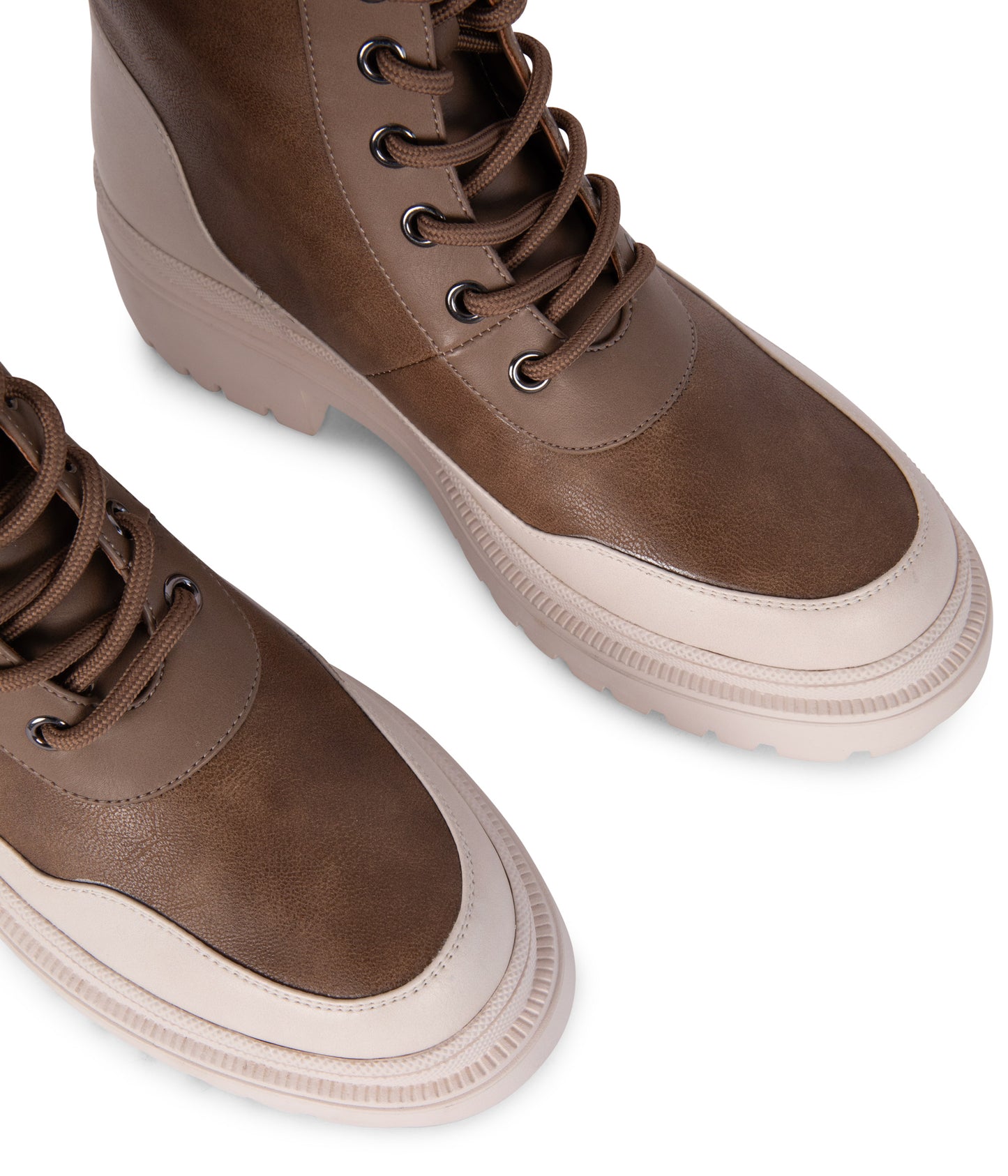 variant:: brun -- haze shoe brun