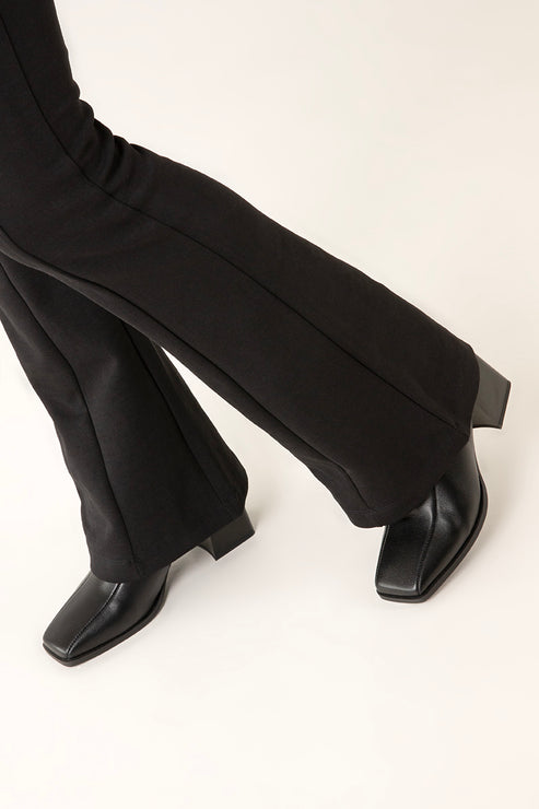 variant:: noir -- lyu shoe noir