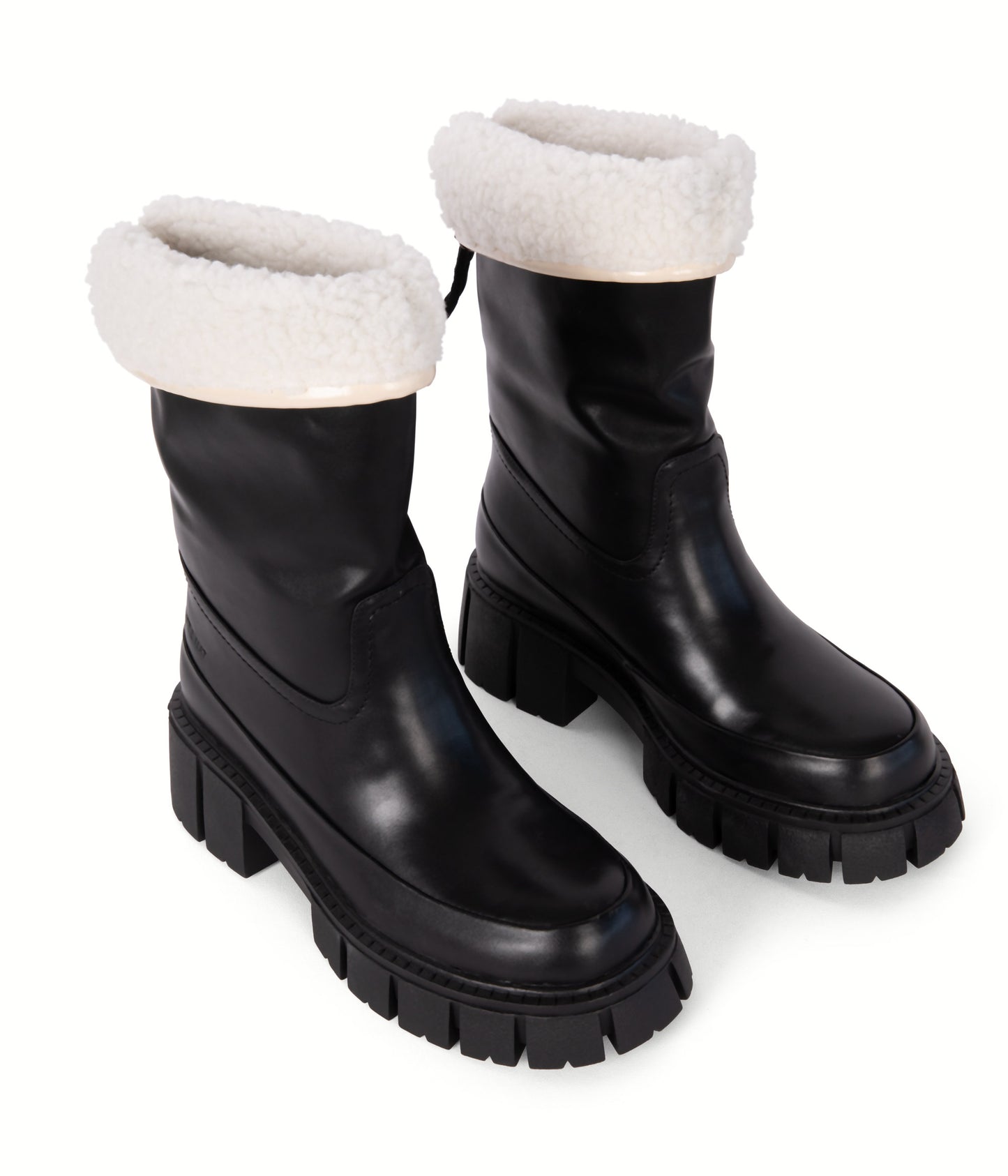 variant:: noir -- zuko shoe noir