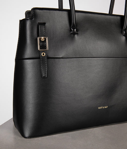 variant:: noir -- ADRIA UPPEAL™ noir