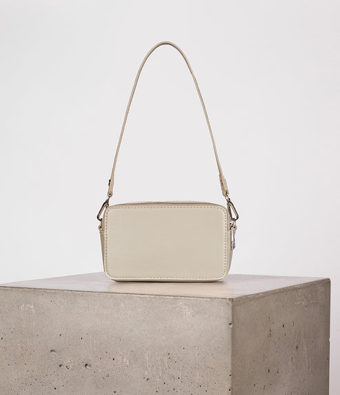 variant:: perle -- farah uppeal perle