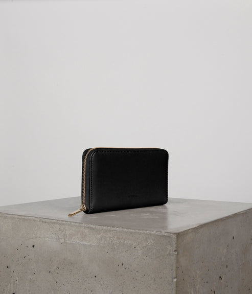 variant:: noir -- leici uppeal noir