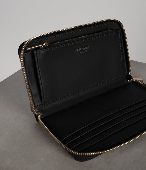 variant:: noir -- leici uppeal noir