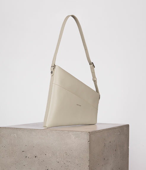 variant:: perle -- maitry uppeal perle