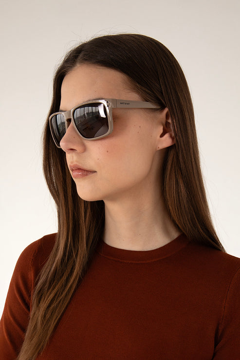 variant:: brun -- jada sunglasses brun