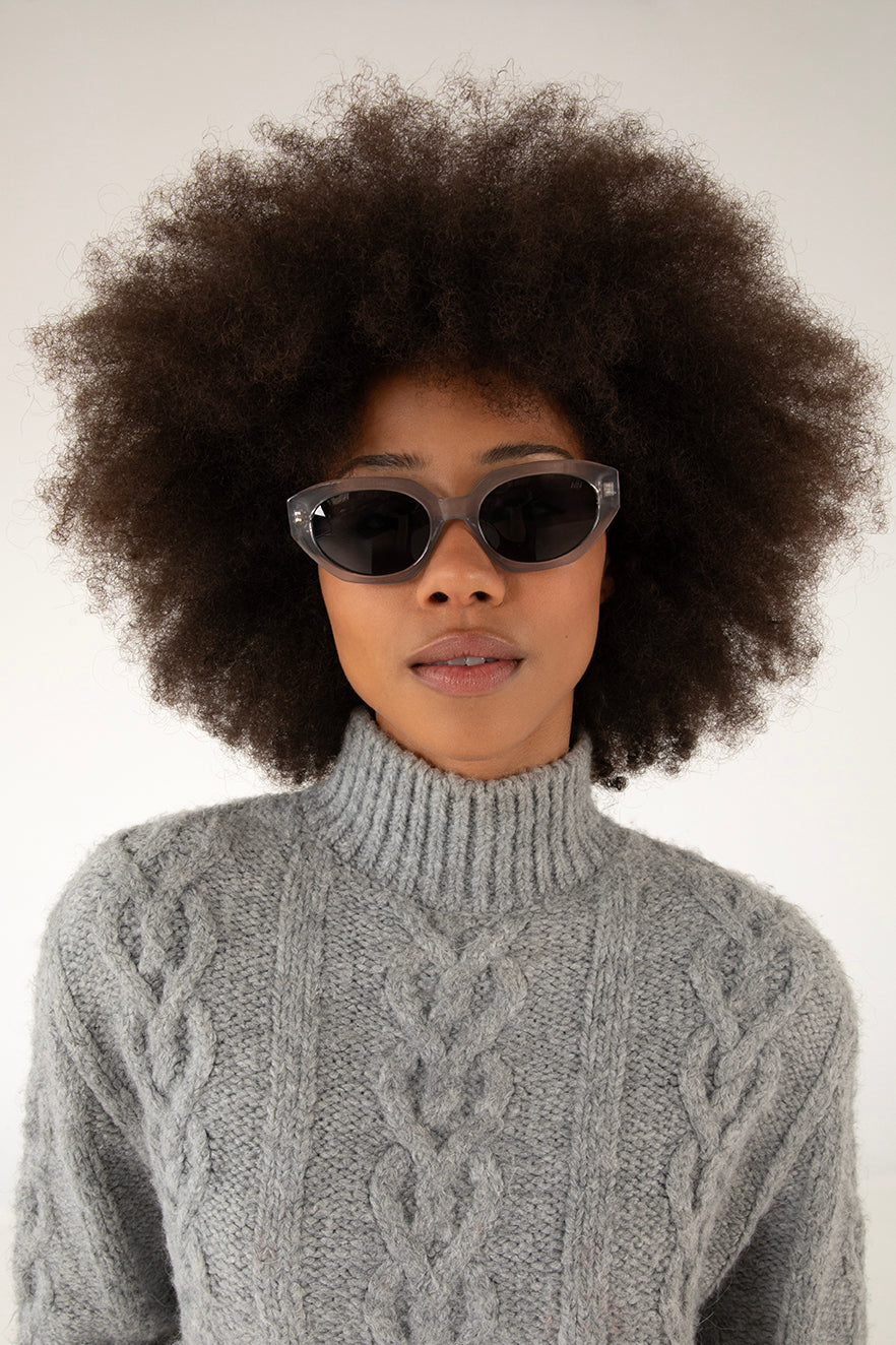 variant:: bleu -- laci sunglasses bleu