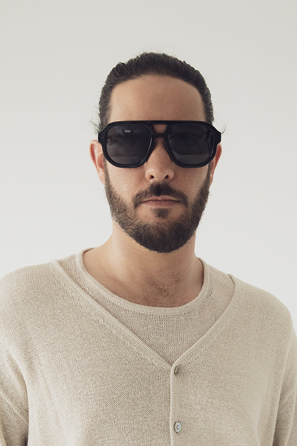 variant:: noir -- livy sunglasses noir