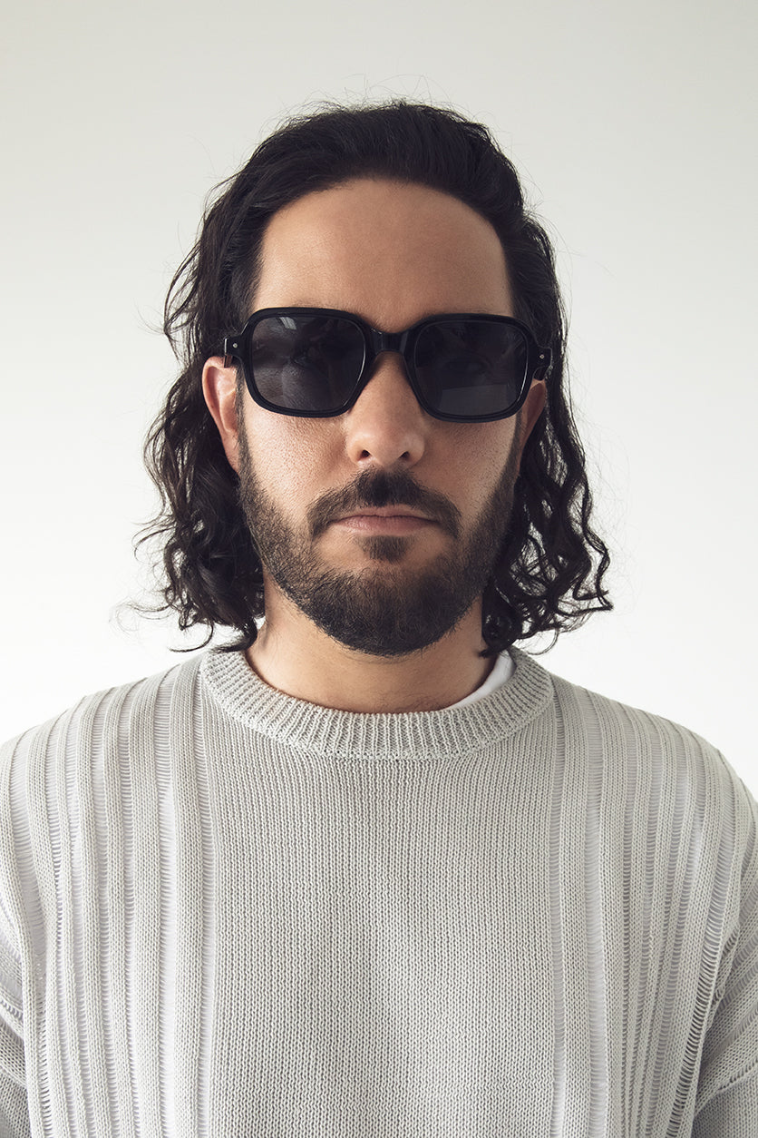 variant:: noir -- mejia sunglasses noir