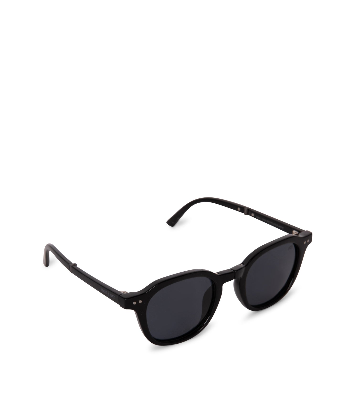 variant:: noir -- nika sunglasses noir