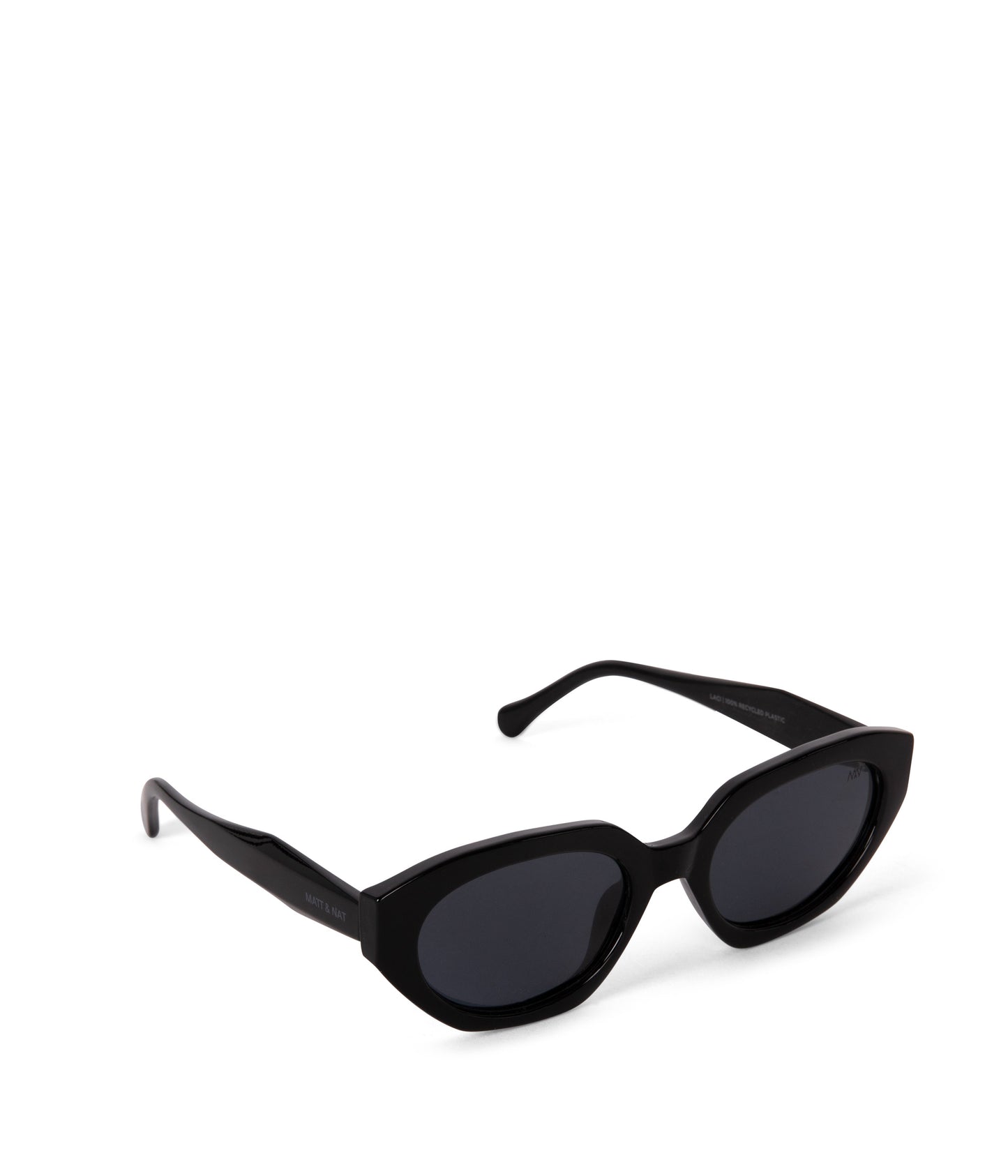 variant:: noir -- laci sunglasses noir