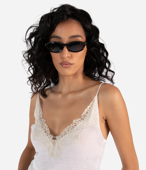 variant:: noir -- ake sunglasses noir