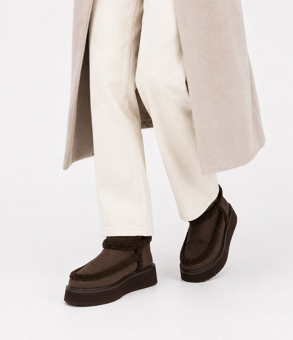 variant:: noir -- ummi shoe noir