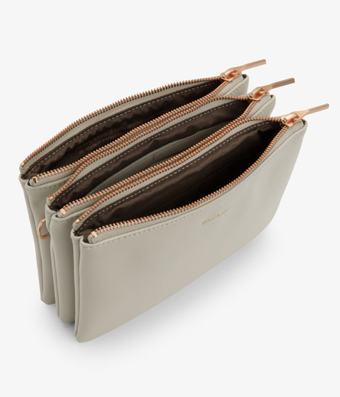 variant:: pierre-- triplet loom pierre