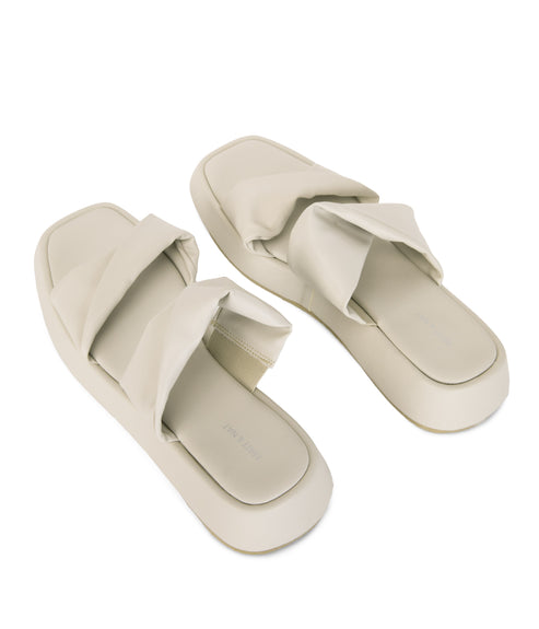 variant:: blanc casse -- aiko shoe blanc casse