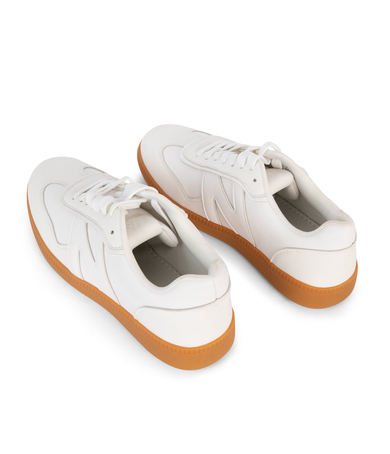 variant:: blanc -- leaf shoe blanc