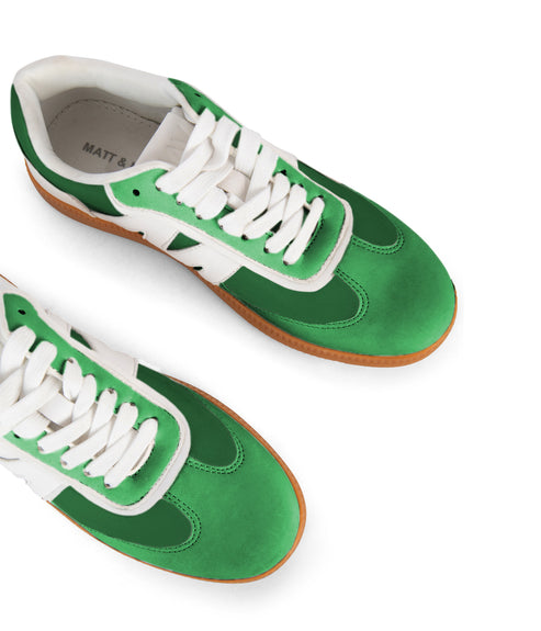 variant:: vert -- leaf shoe blanc