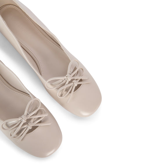 variant:: ocre -- less shoe ocre