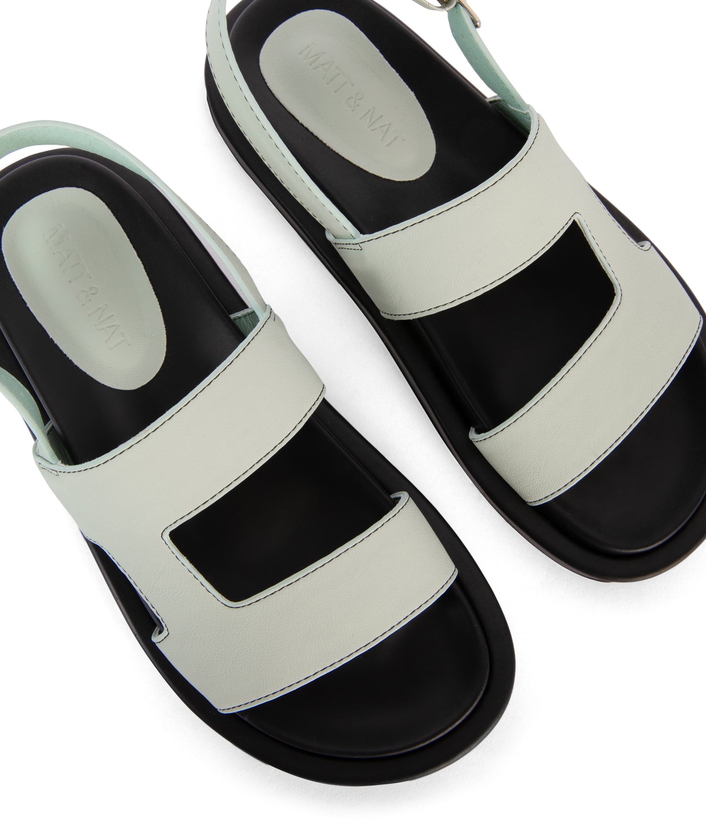 variant:: vert -- moai shoe vert