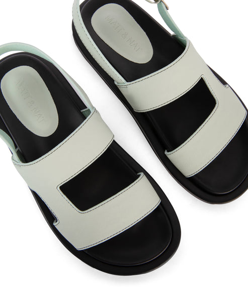 variant:: vert -- moai shoe vert