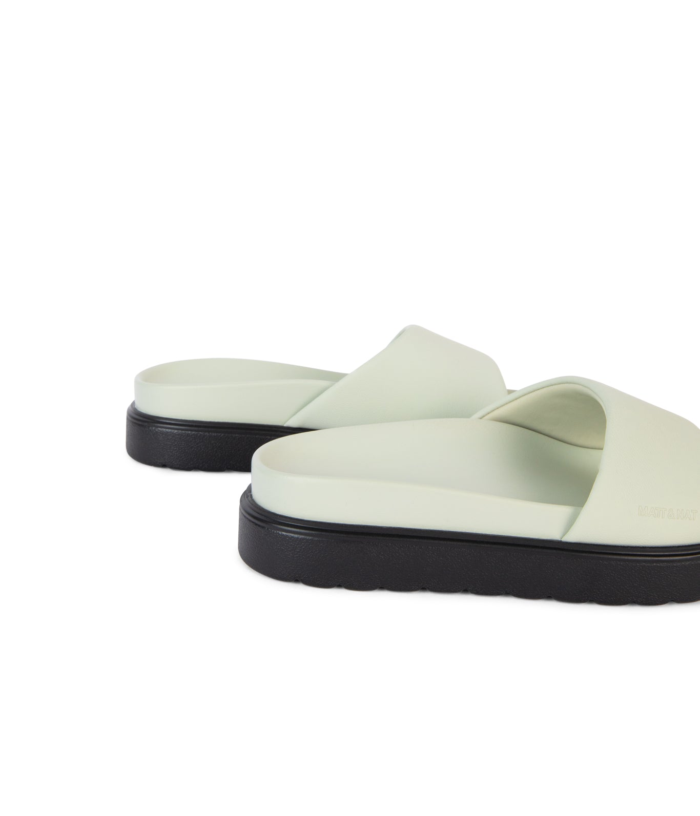 variant:: vert -- toyo shoe vert