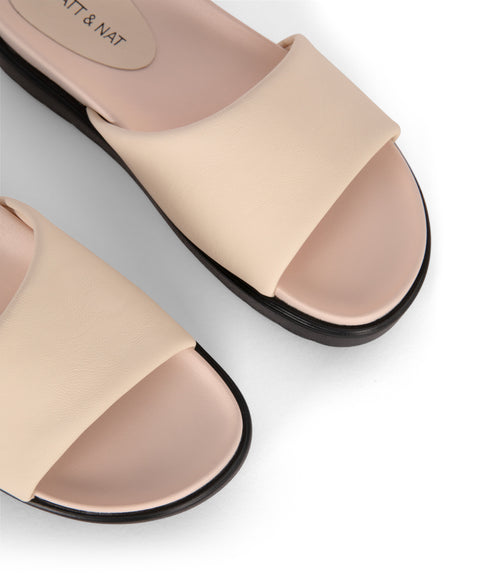 variant:: blanc casse -- toyo shoe blanc casse