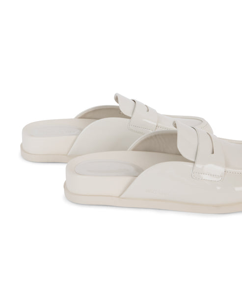 variant:: blanc casse -- weil shoe blanc casse