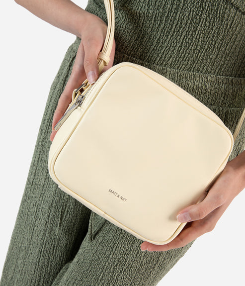 variant:: cameleon -- rose forum cameleon