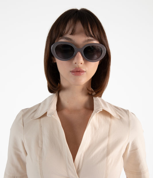 variant:: gris -- luna sunglasses gris