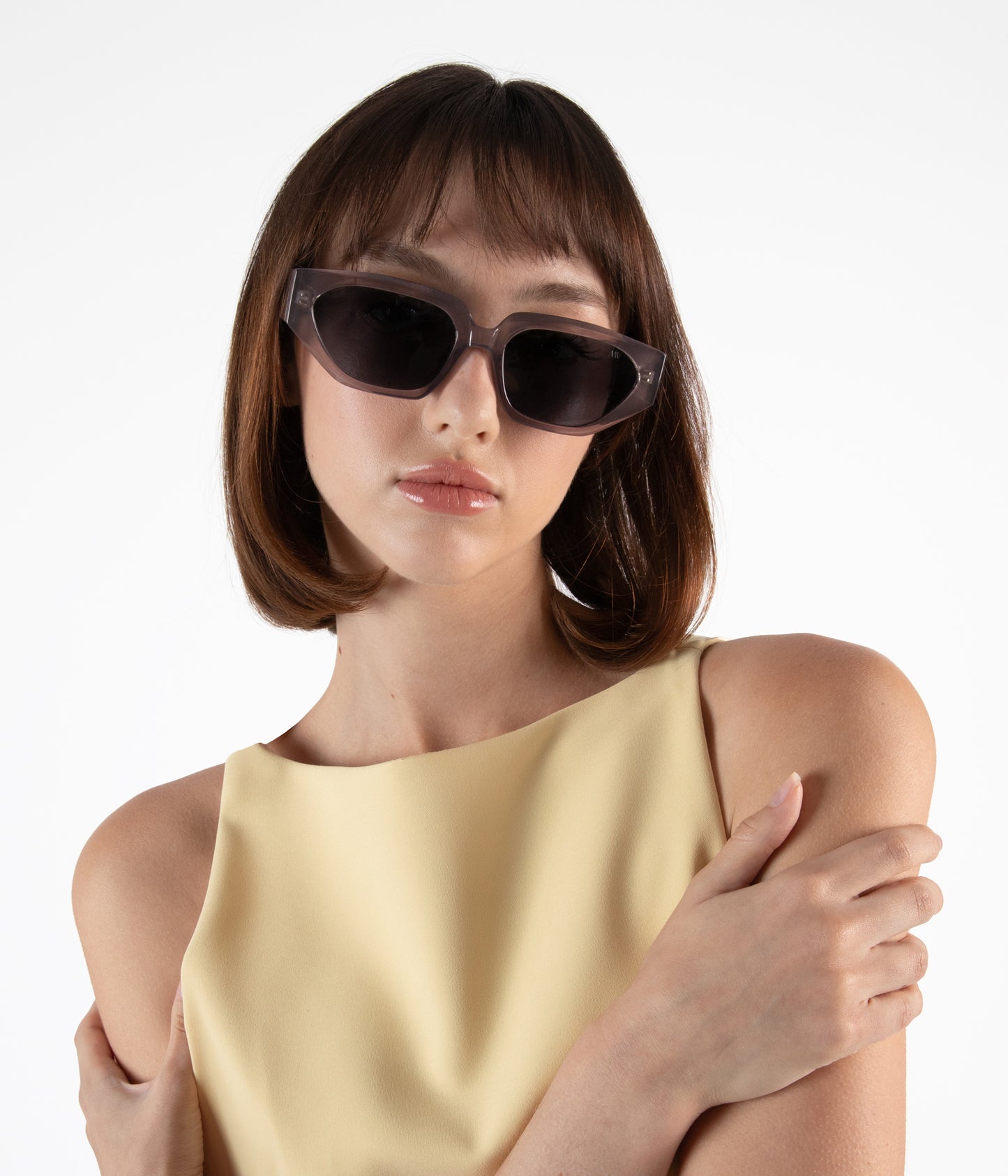 variant:: brun -- juju sunglasses brun