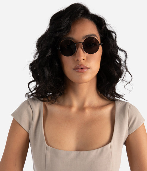 variant:: noir -- cole sm sunglasses noir