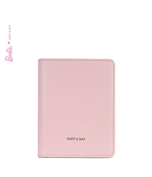 ROW Porte-passeport végétalien - BARBIE™ | Couleur : Ciel Rose - variant::ciel rose