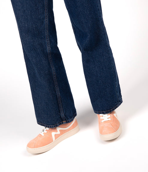 variant:: peche -- eira shoe peche