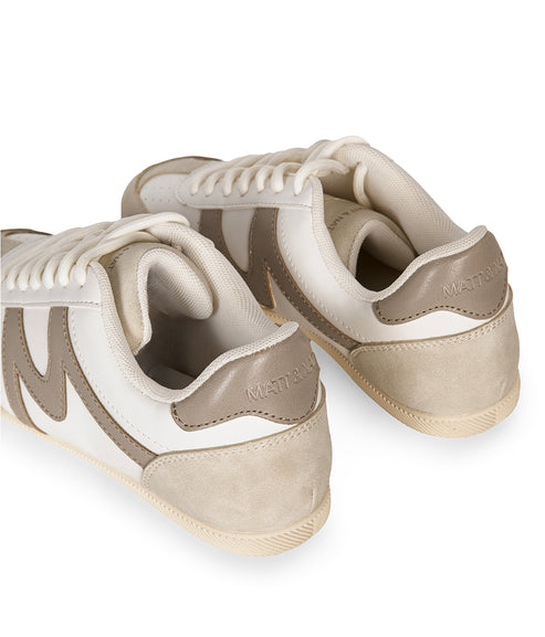 variant:: blanc -- sakura shoe blanc