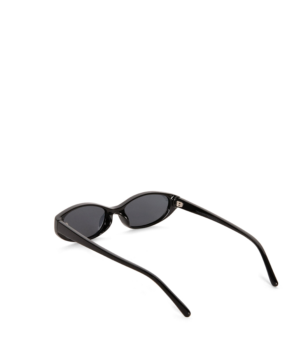 variant:: noir -- camello sunglasses noir