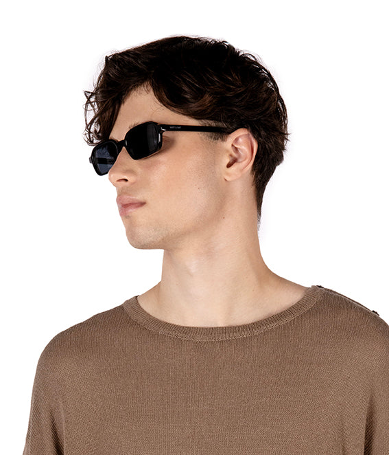 variant:: noir -- mendi sunglasses noir