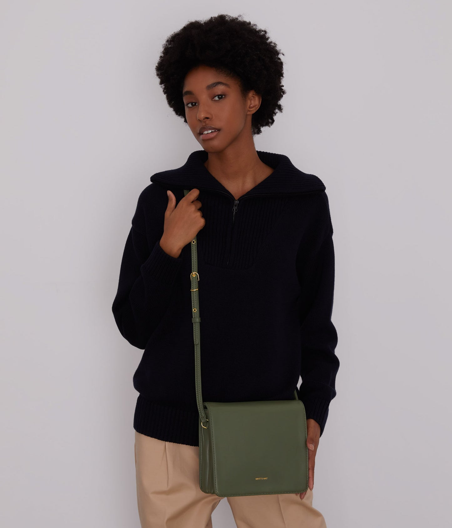 variant:: prune rouge -- dover sm loom prune rouge