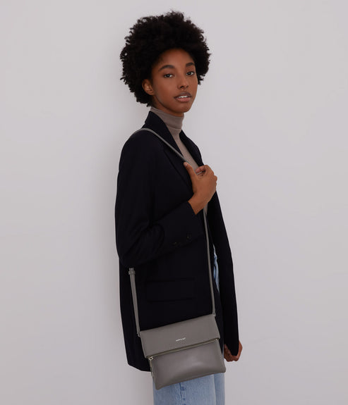 variant:: prune rouge -- hiley loom prune rouge