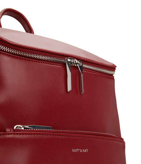 variant:: prune rouge -- brave loom prune rouge