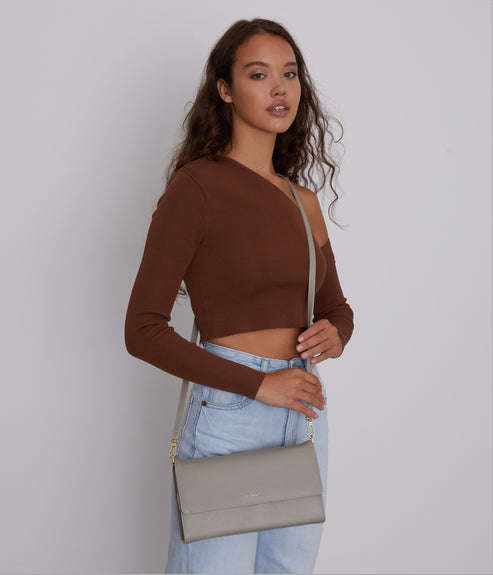 variant:: vague -- drew lg vintage vague