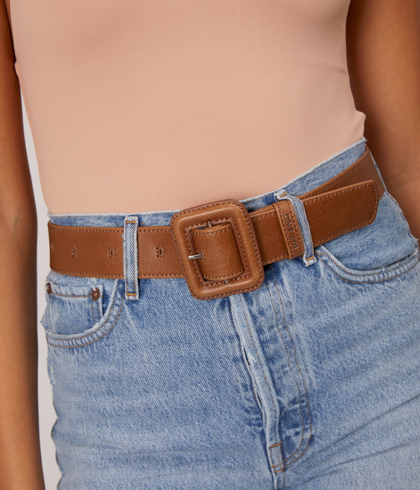 variant:: noir -- sarra belt noir