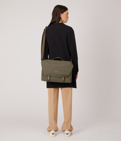 variant:: olive -- martel canvas olive